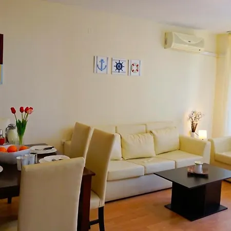 Private Panorama Club Apartment